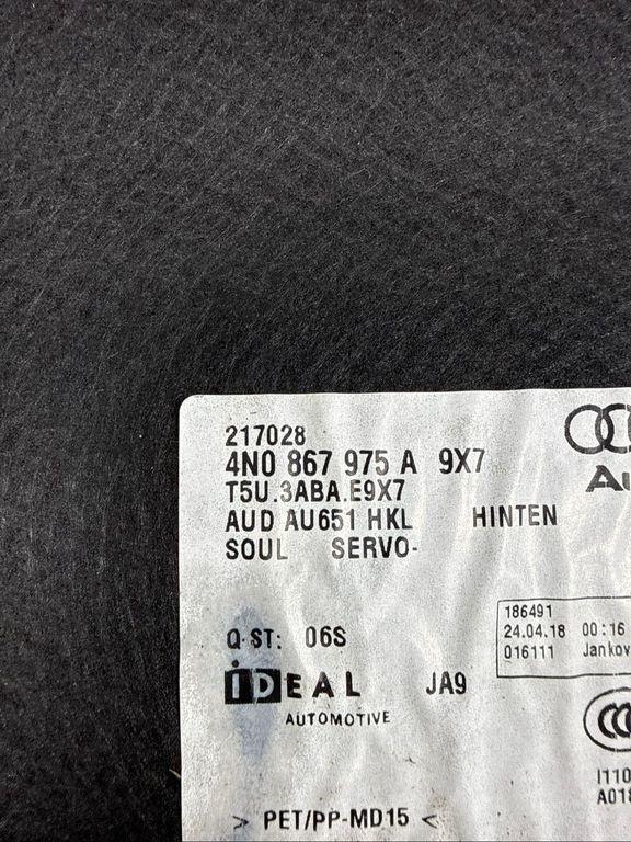 Finition couvercle coffre AUDI 4N0867975A 2019 image 8