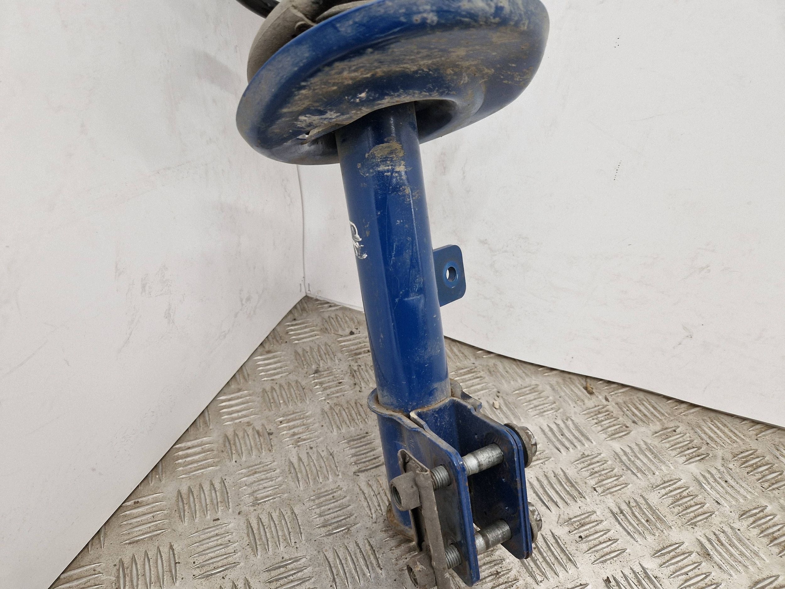 Front Shock Absorber with Spring Left Citroen DS4 12A23 image 5