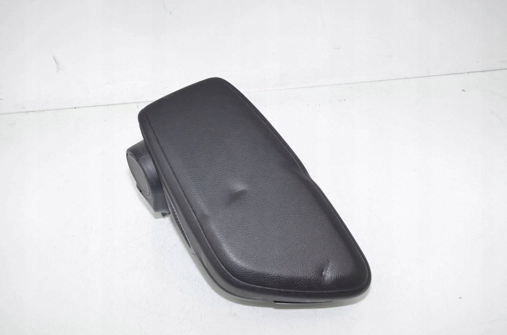 BMW F48 X1 Middenarmsteun 9317565 LHD image 2