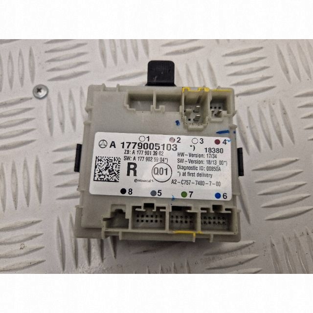 Module de porte arrière Mercedes A W177 A1779005103 image 3