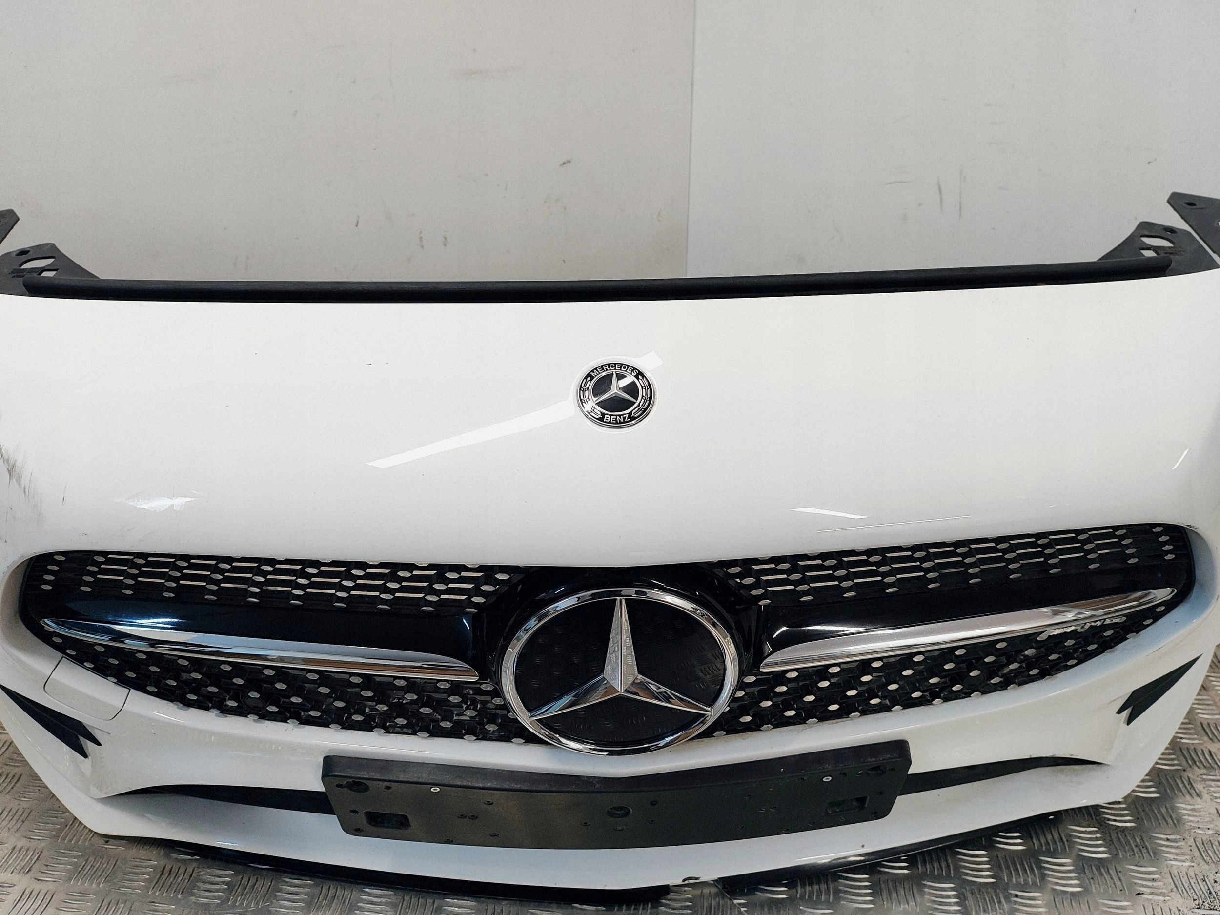 Mercedes A-Klasse W177 Distronic Radar image 8