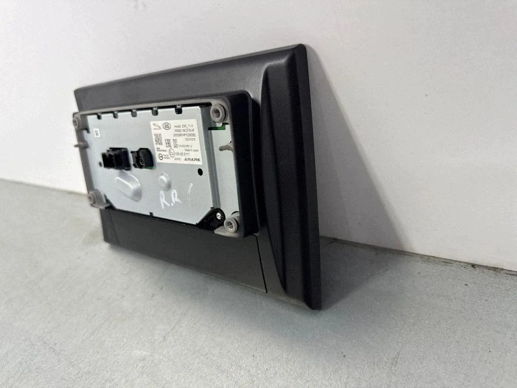 Écran de navigation Land Rover Range Rover Velar (L560) 20231027B image 7