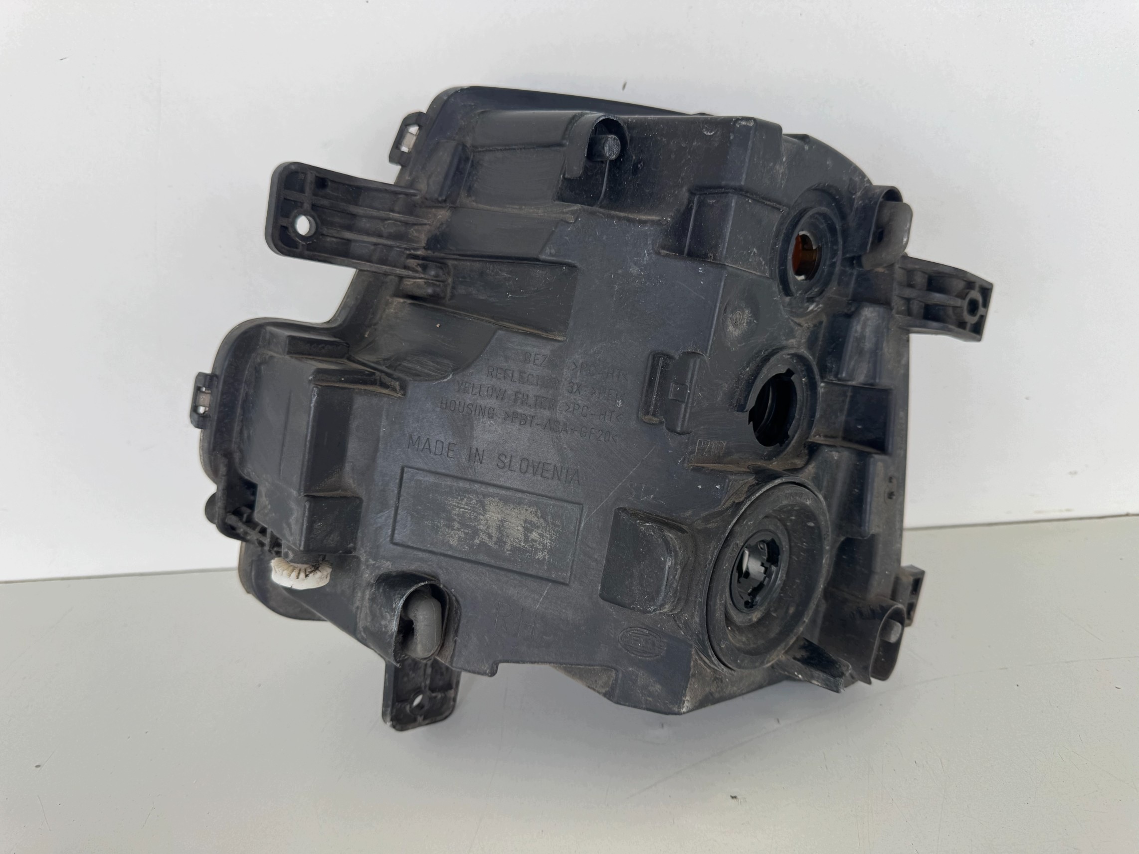 VW SCIROCCO III LIFT HALOGEN PREVENTION RIGHTS image 4