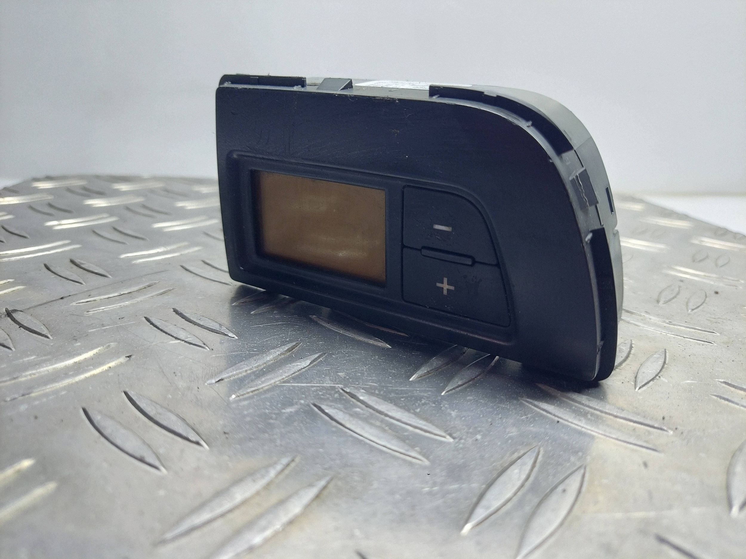 Citroen C4 Picasso Climate Control Panel 9650868877KAS image 2