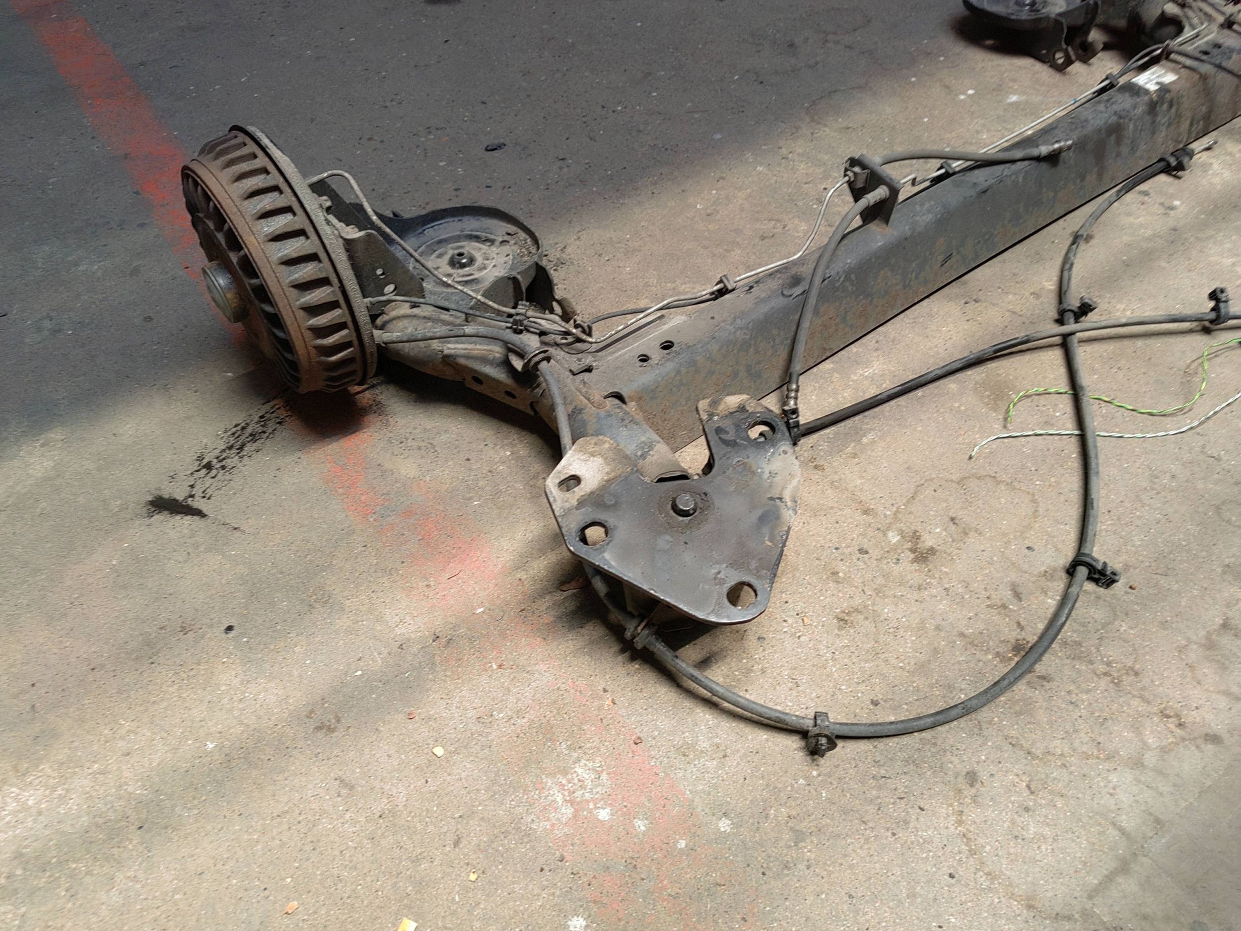 Suspension arrière Dacia Dokker KNO2254 image 7