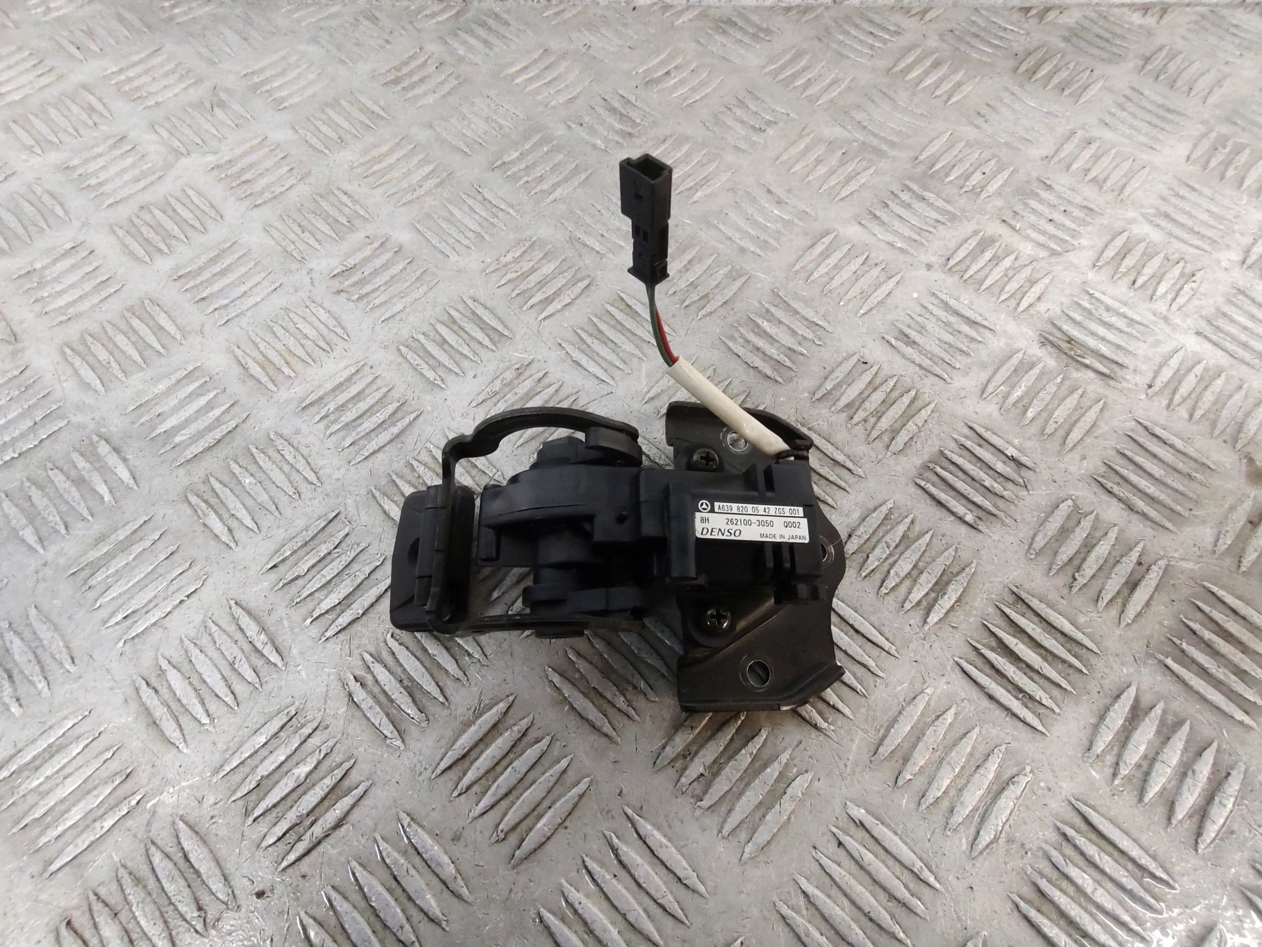 Achterruitmotor rechts Vito 639 A6398200542 image 2