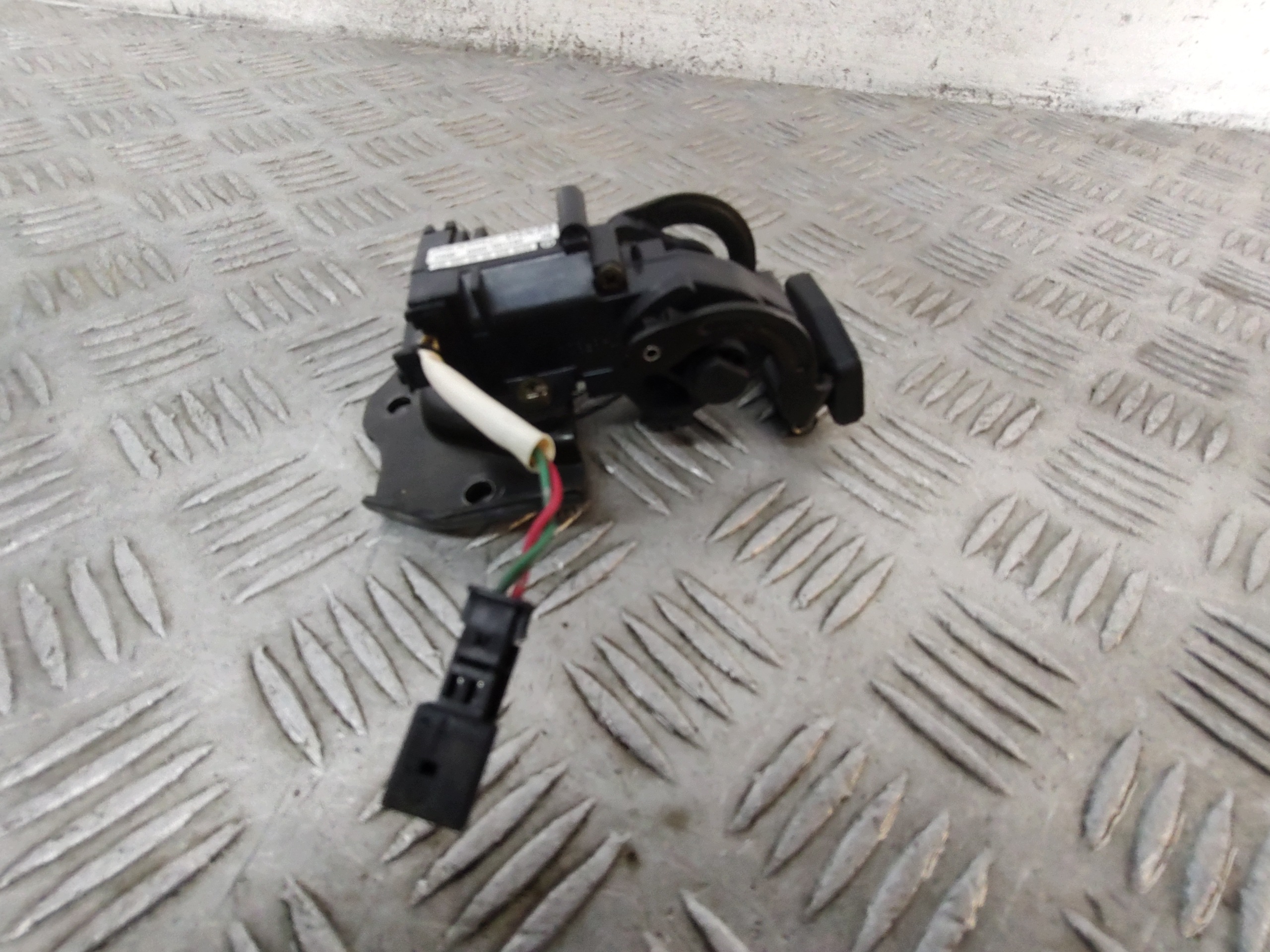 Achterruitmotor rechts Vito 639 A6398200542 image 9