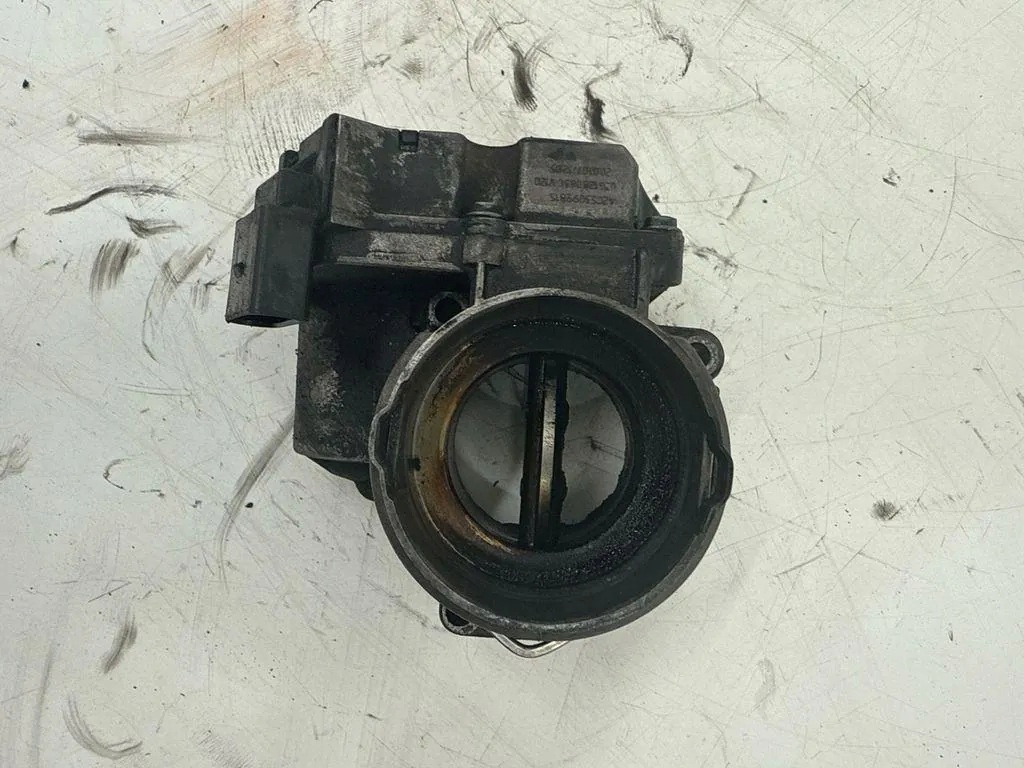 Cuerpo de aceleración Volkswagen OE 96551498