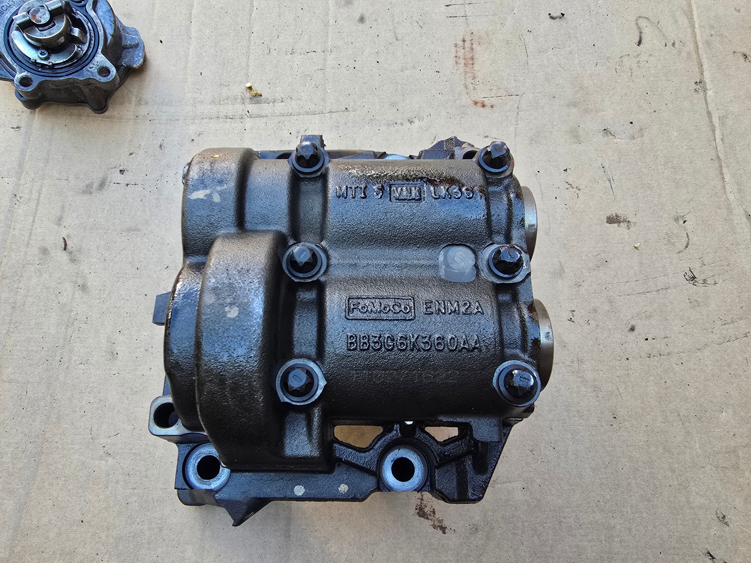 Tasapainotusakselit Volvo Ford 2.0T EcoBoost