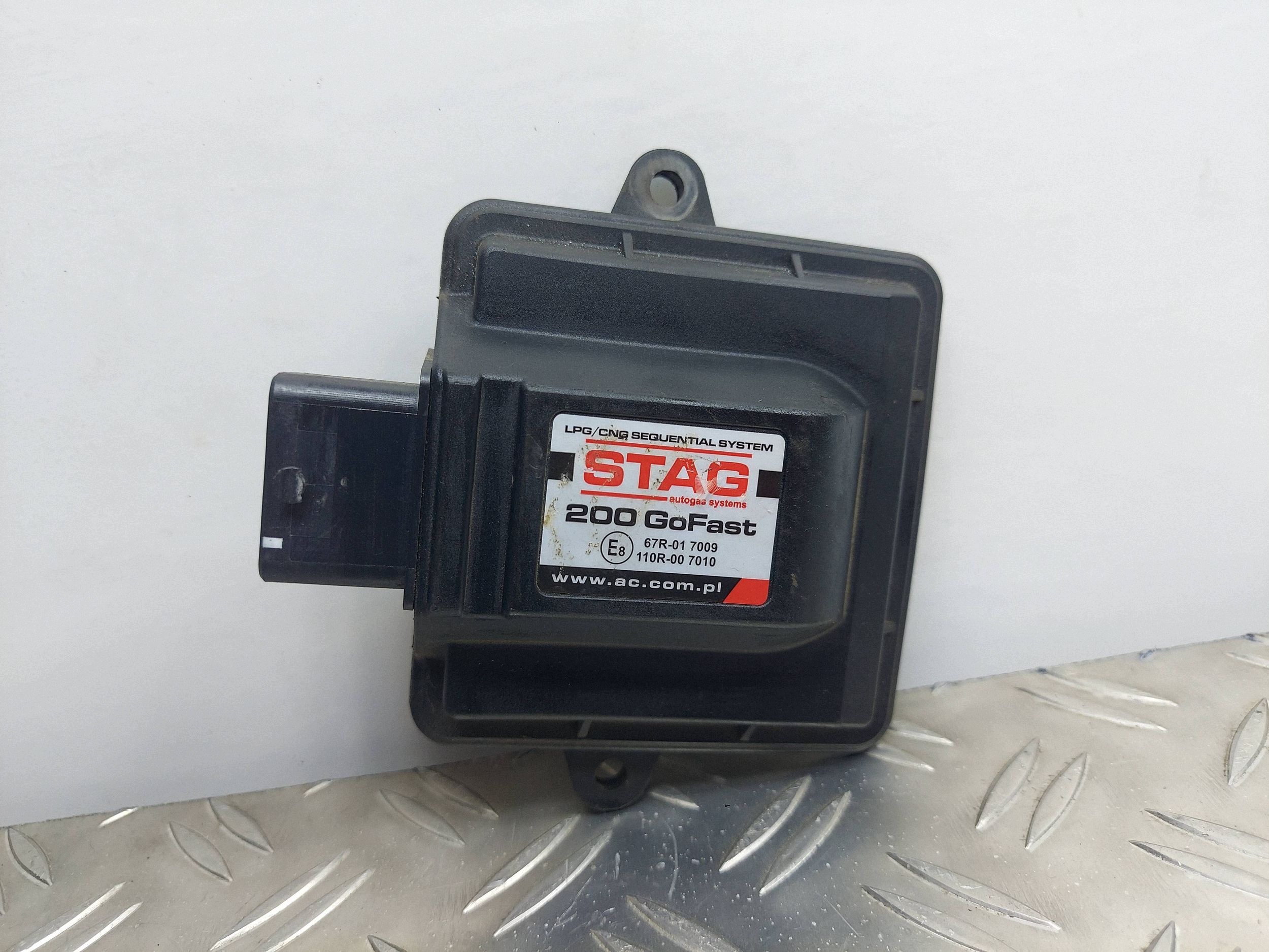 Controlador de Gas LPG STAG 200 GOFAST 67R-017009 4 Cil. image 2