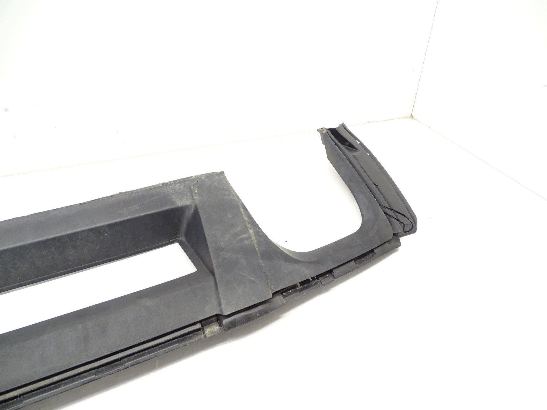 Diffuseur arrière SEAT ATECA 575807568C image 3