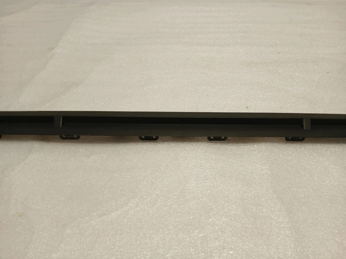Audi A4 B9 LIFT Baguette Calandre 8W0807801 image 3