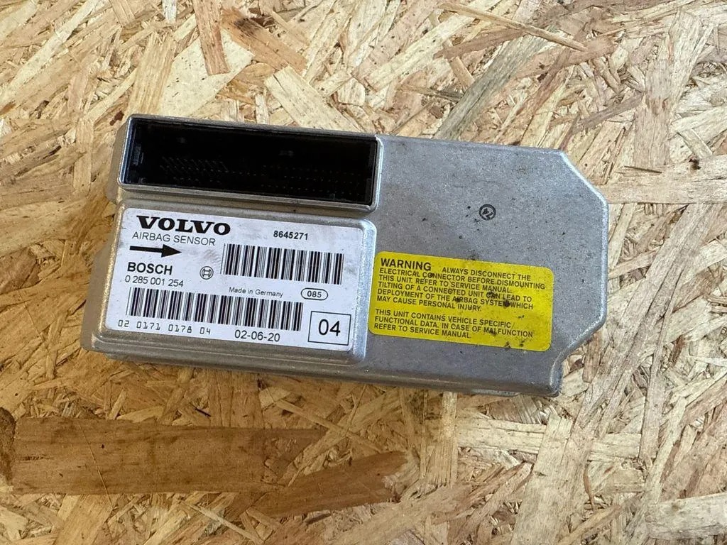 Jousitusmoduuli Volvo S60 I 020171017804 2.4D 96kW 2002