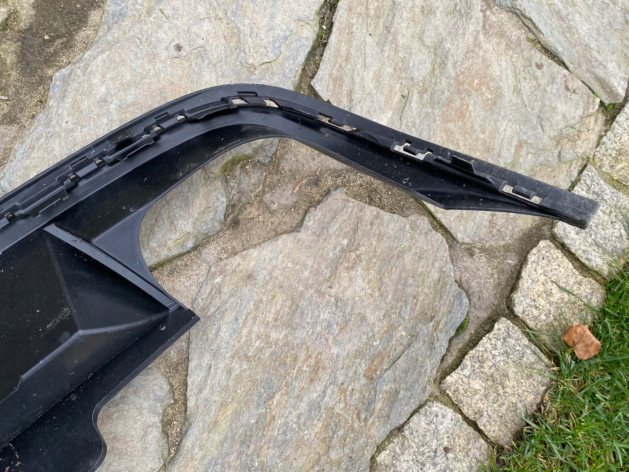 VW Passat B7 3AF Diffuseur Arrière OEM image 10