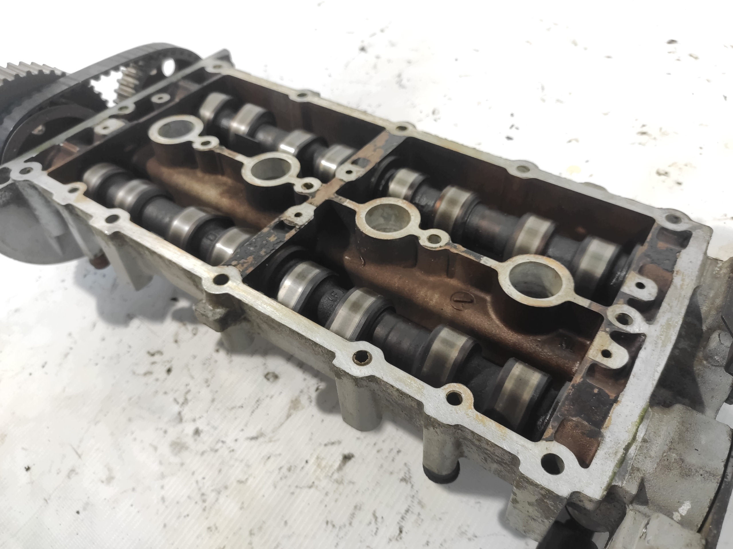 Cache culbuteur VW Golf IV Bora 1.4 16V image 4