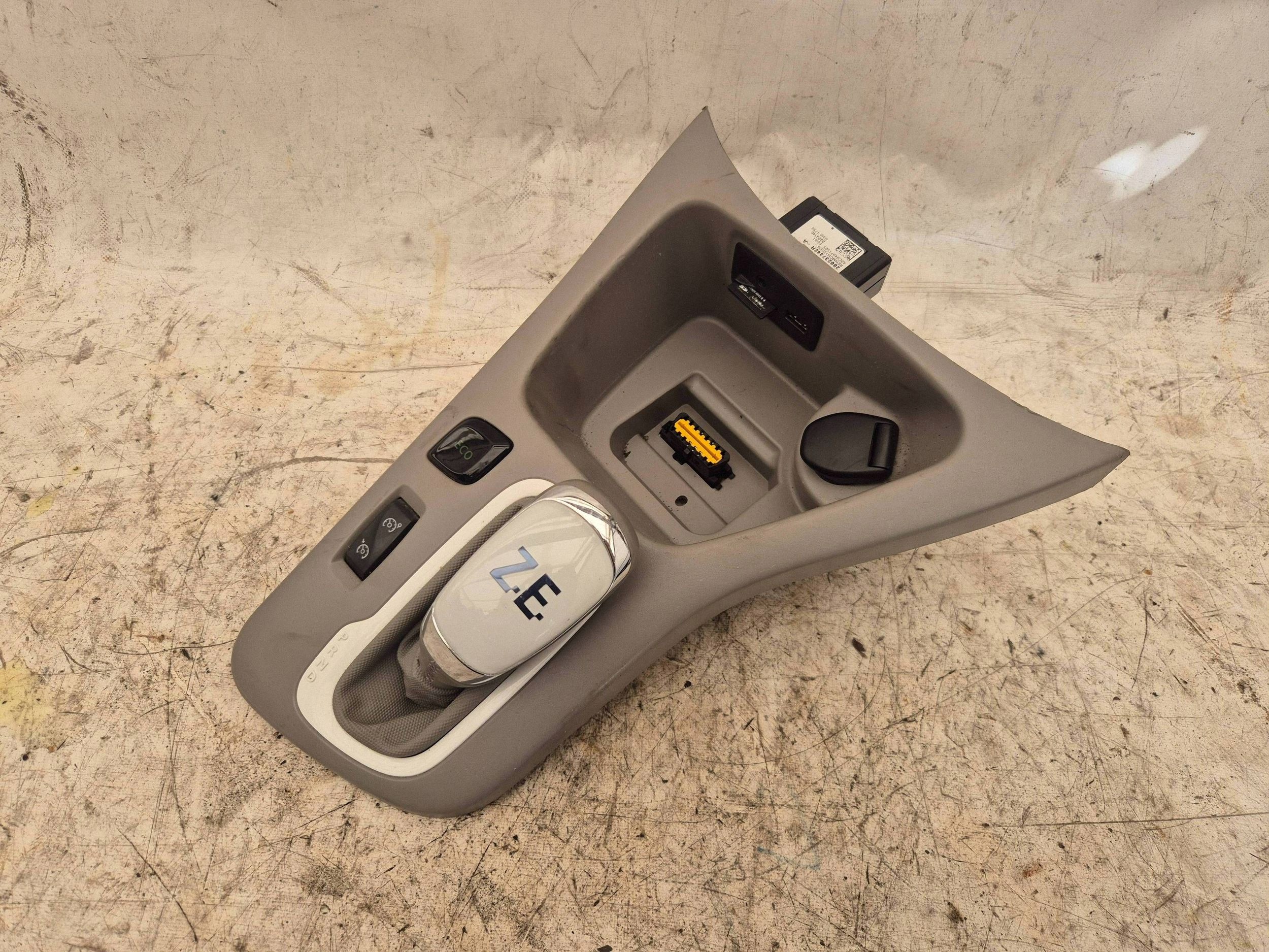 Lecteur de carte Ford Focus C-MAX 280237342R image 2
