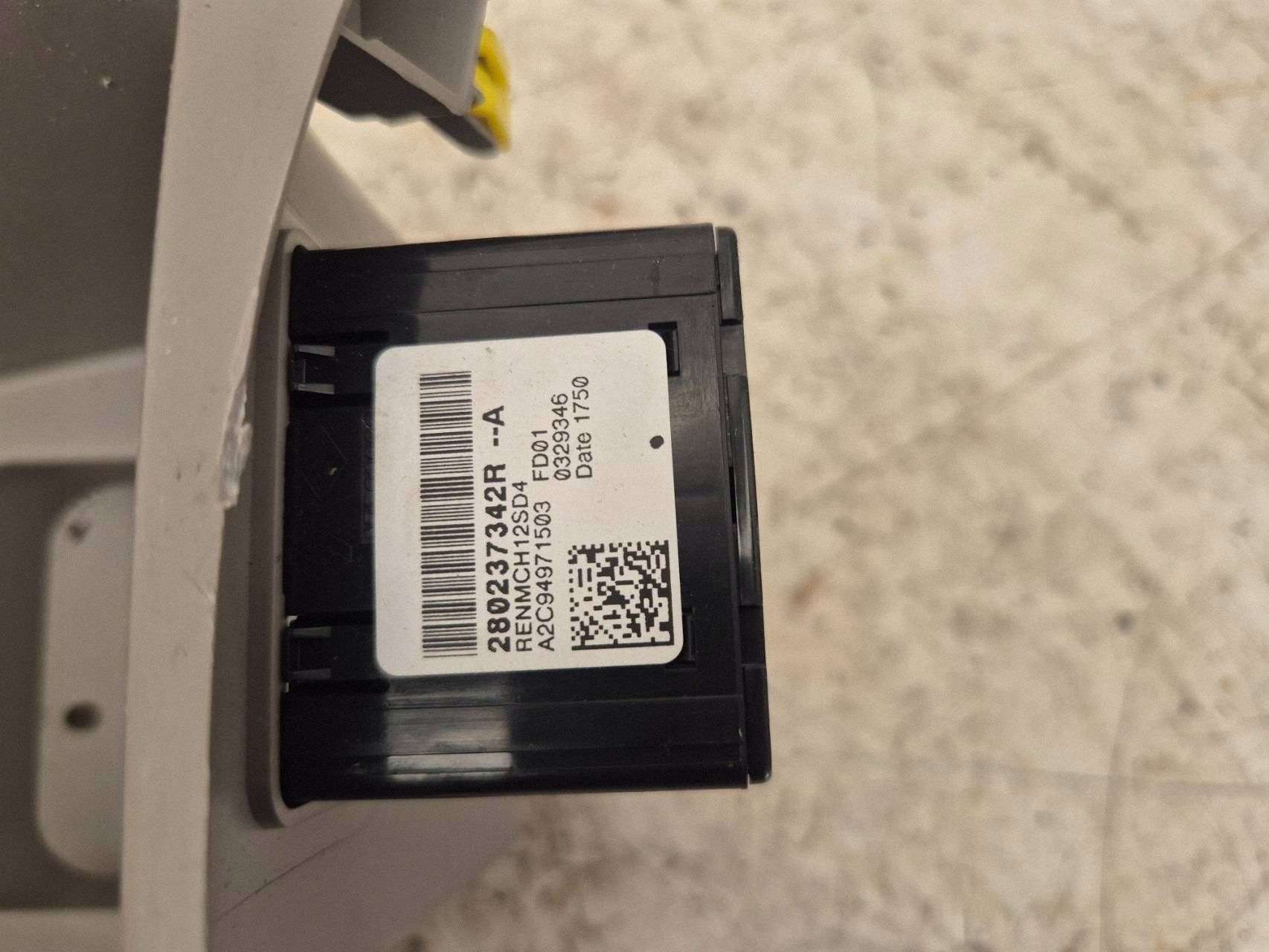 Lecteur de carte Ford Focus C-MAX 280237342R image 5