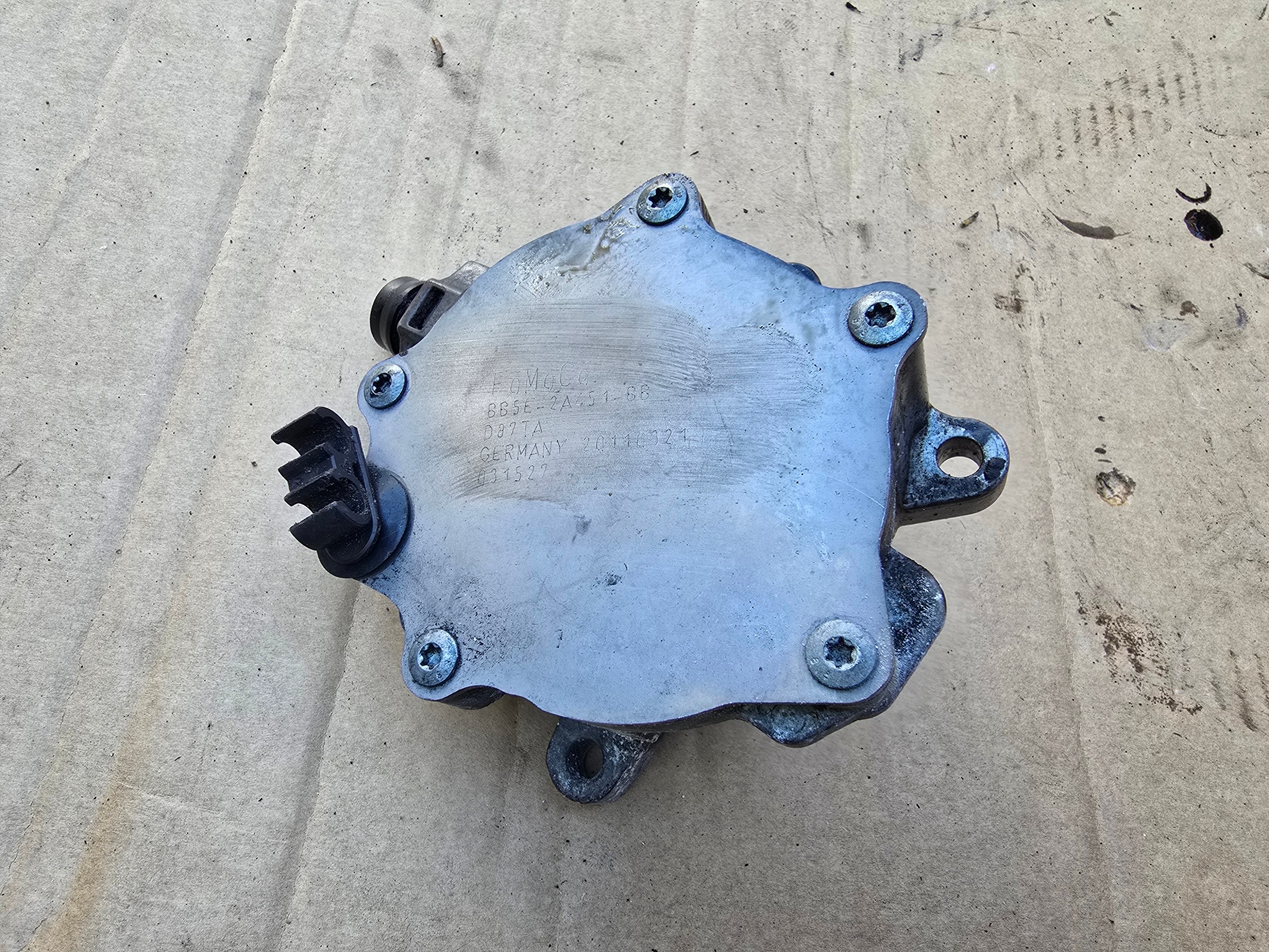 Pompe à vide Volvo Ford 2.0T Ecoboost BB5E-2A451-BB