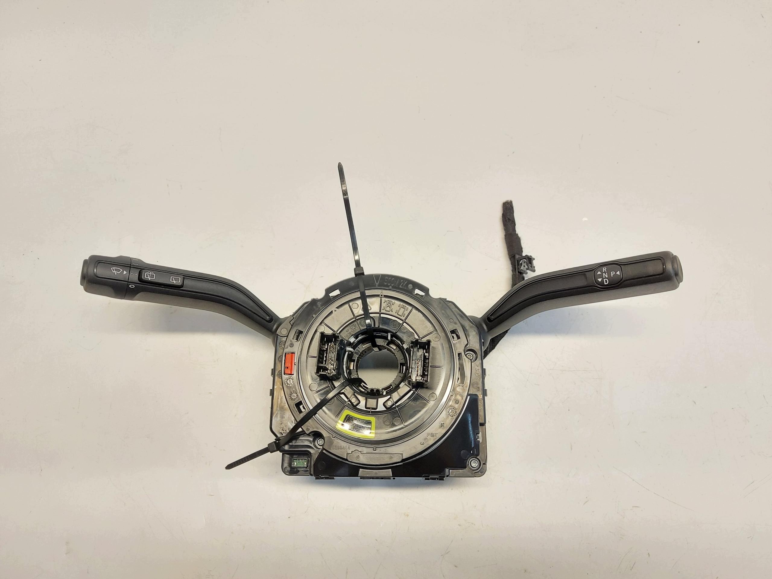 Interruptor Combinado Mercedes EQB 250+ X243 2025 image 2