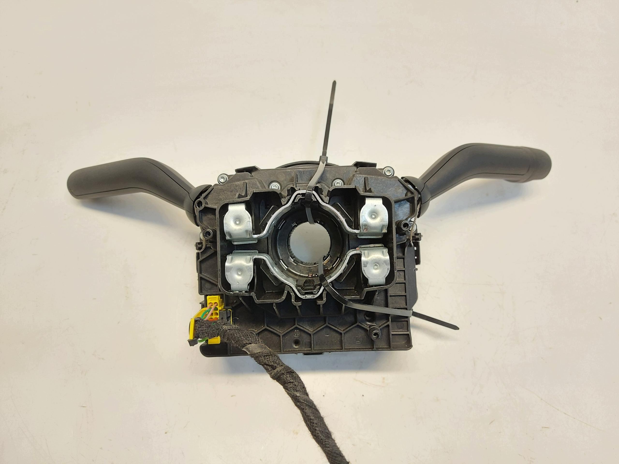 Interruptor Combinado Mercedes EQB 250+ X243 2025 image 4
