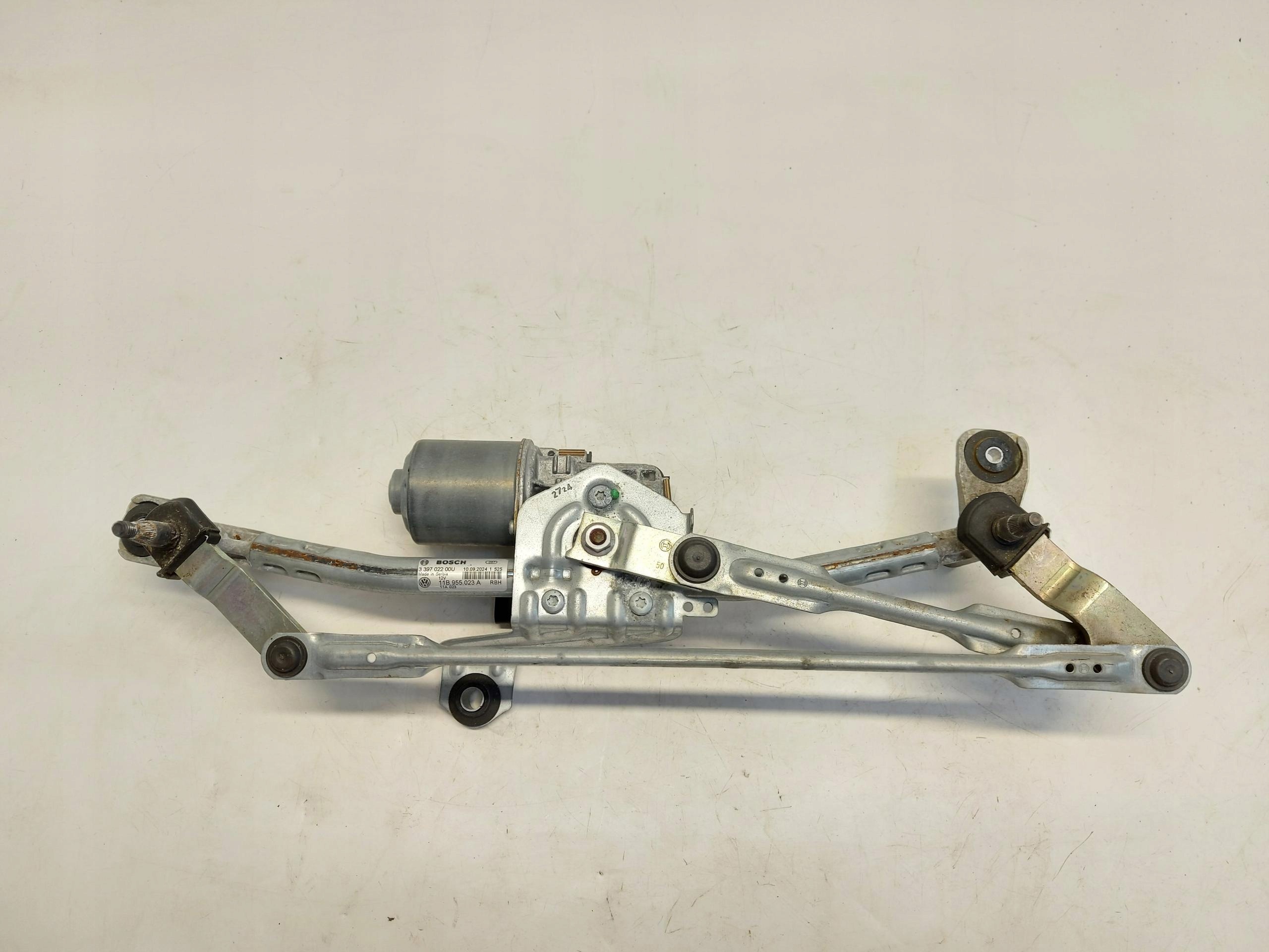 VW ID.4 Scheibenwischermechanismus vorne 11B955023A image 2