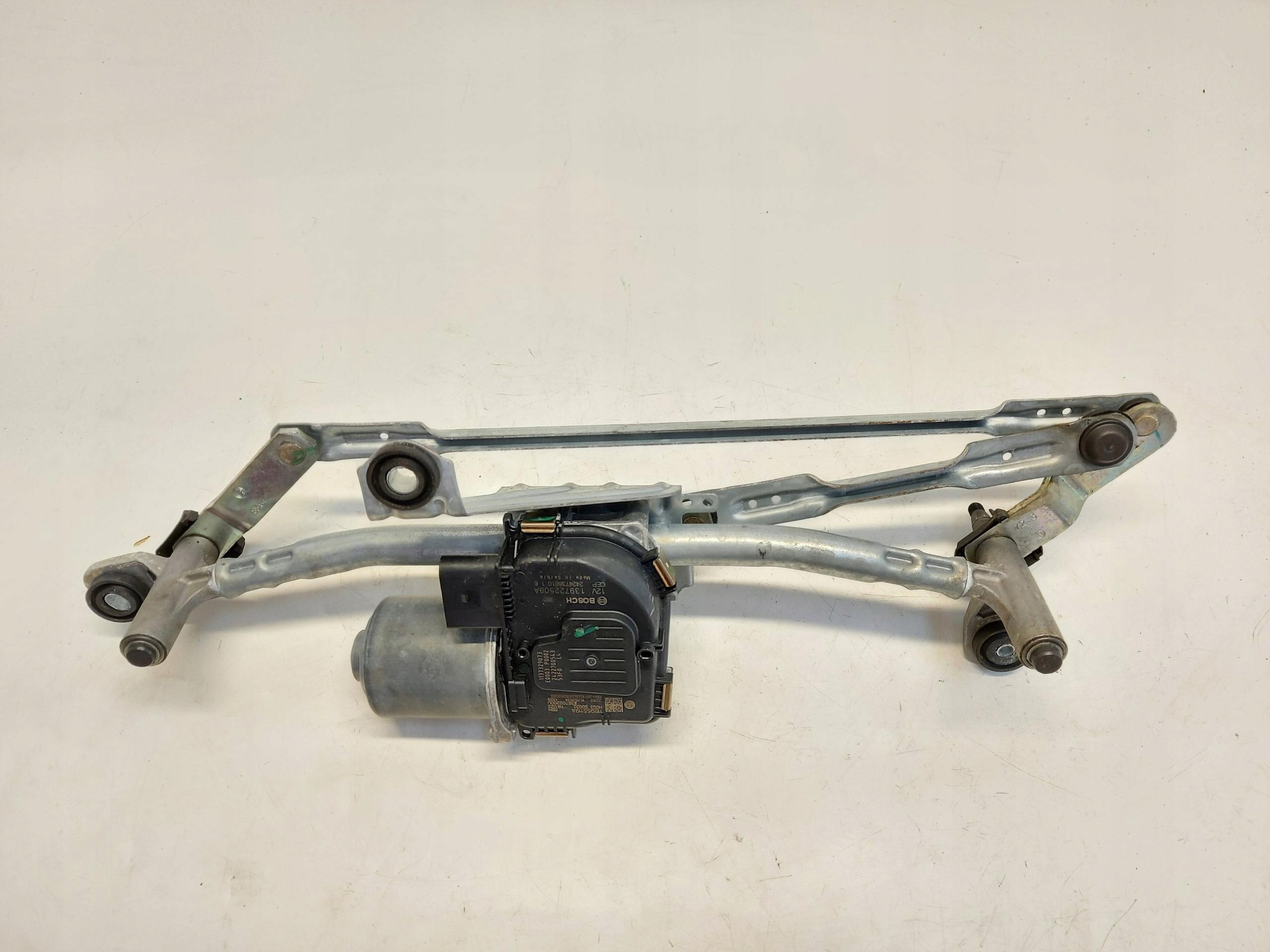 VW ID.4 Etupyyhkijän mekanismi 11B955023A