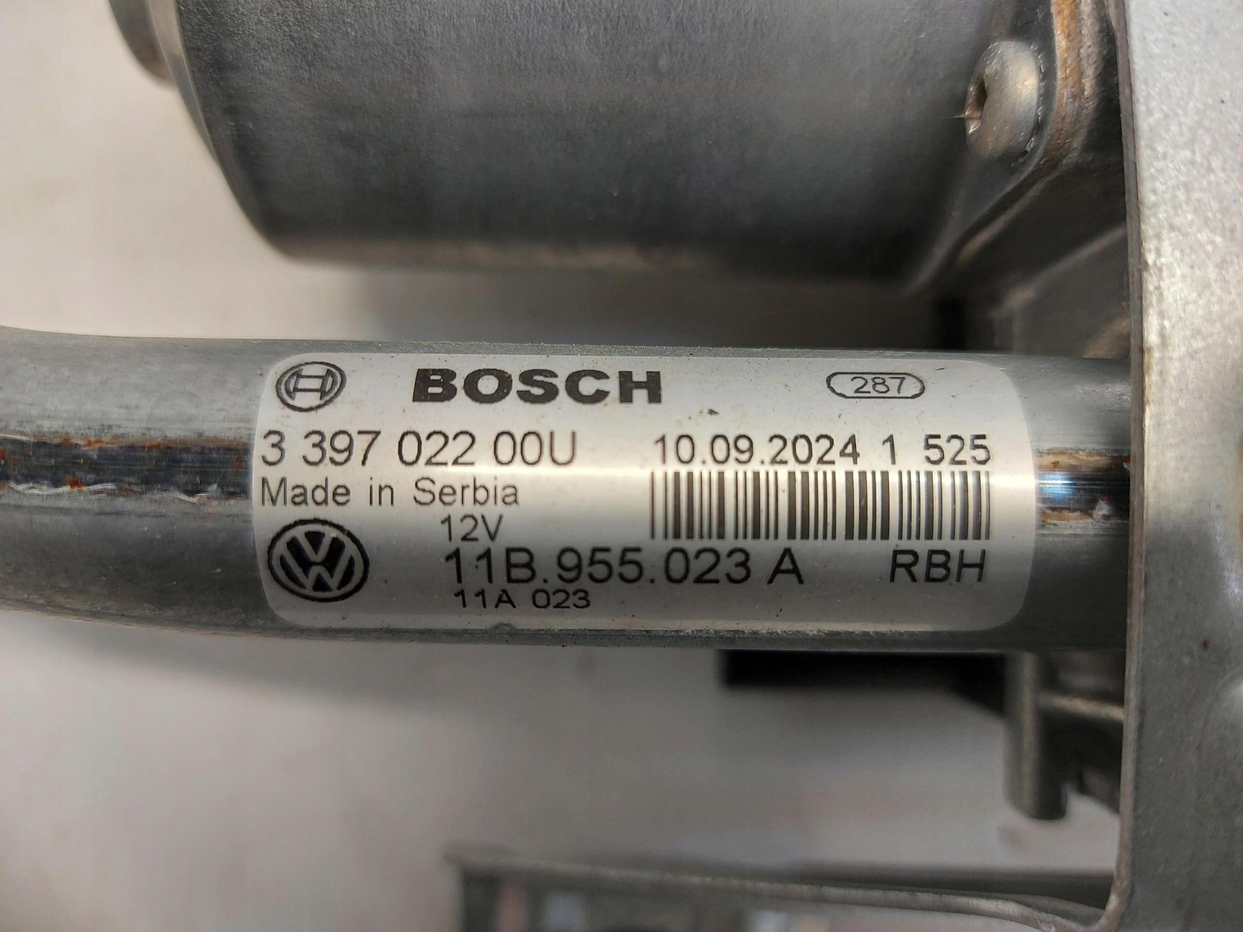 VW ID.4 Scheibenwischermechanismus vorne 11B955023A image 3