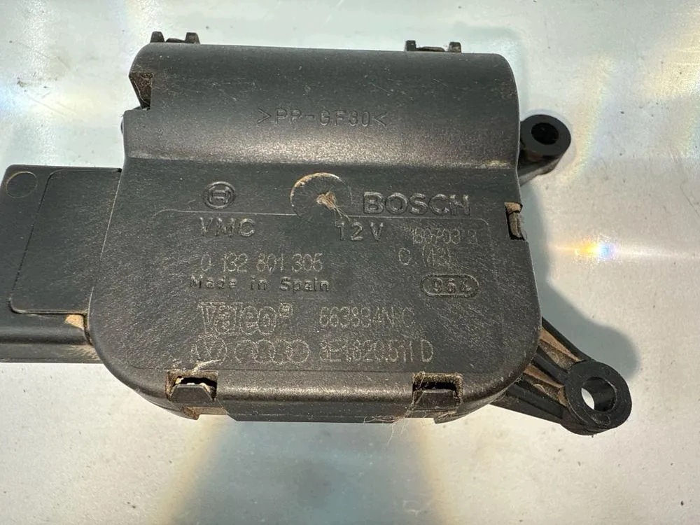 Luftflödesventilmotor Audi A4 B6 2.5 TDI 663884N image 6