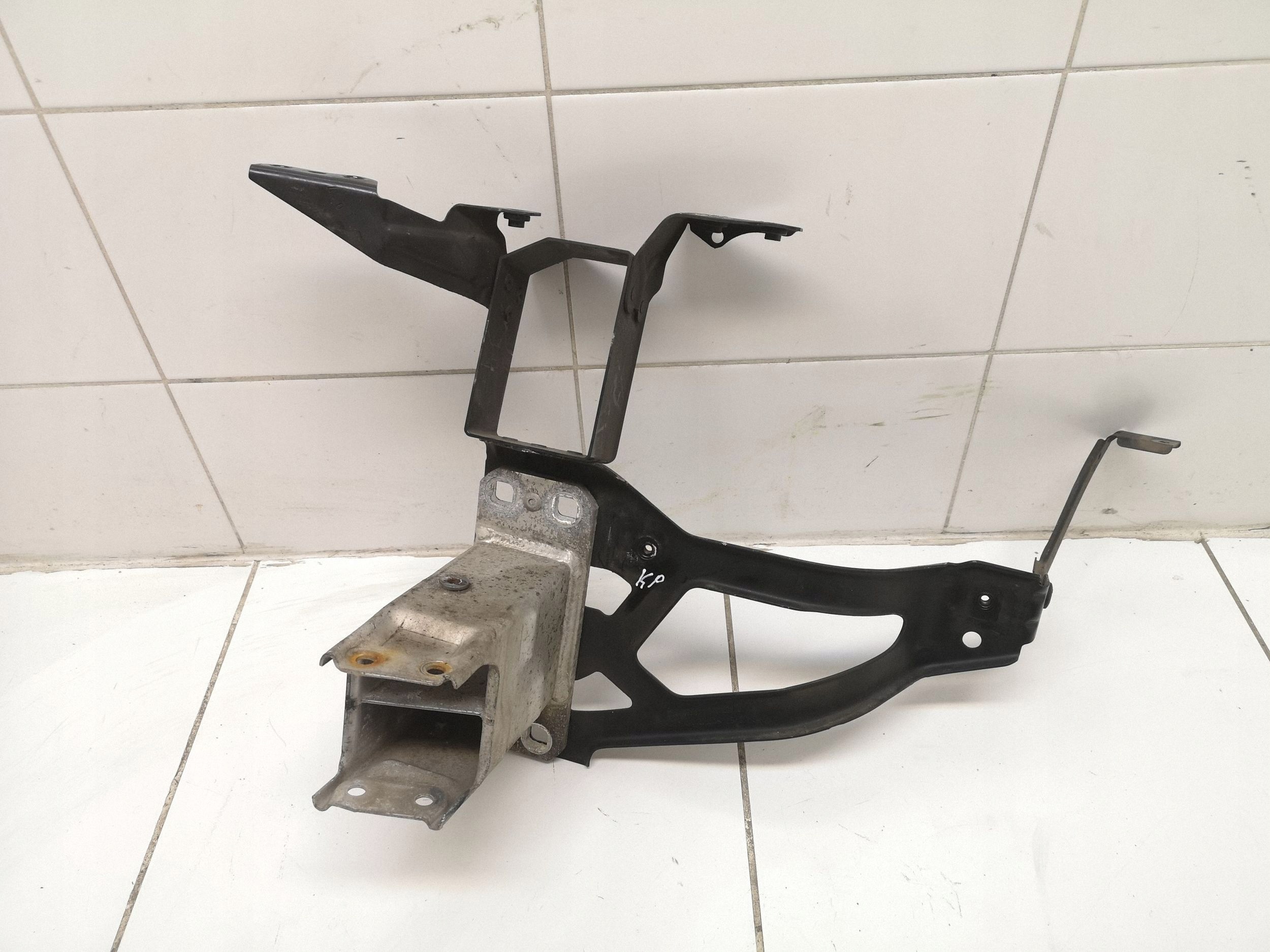 Correia Dianteira Reforçada BMW E60 E61 7033731 image 2