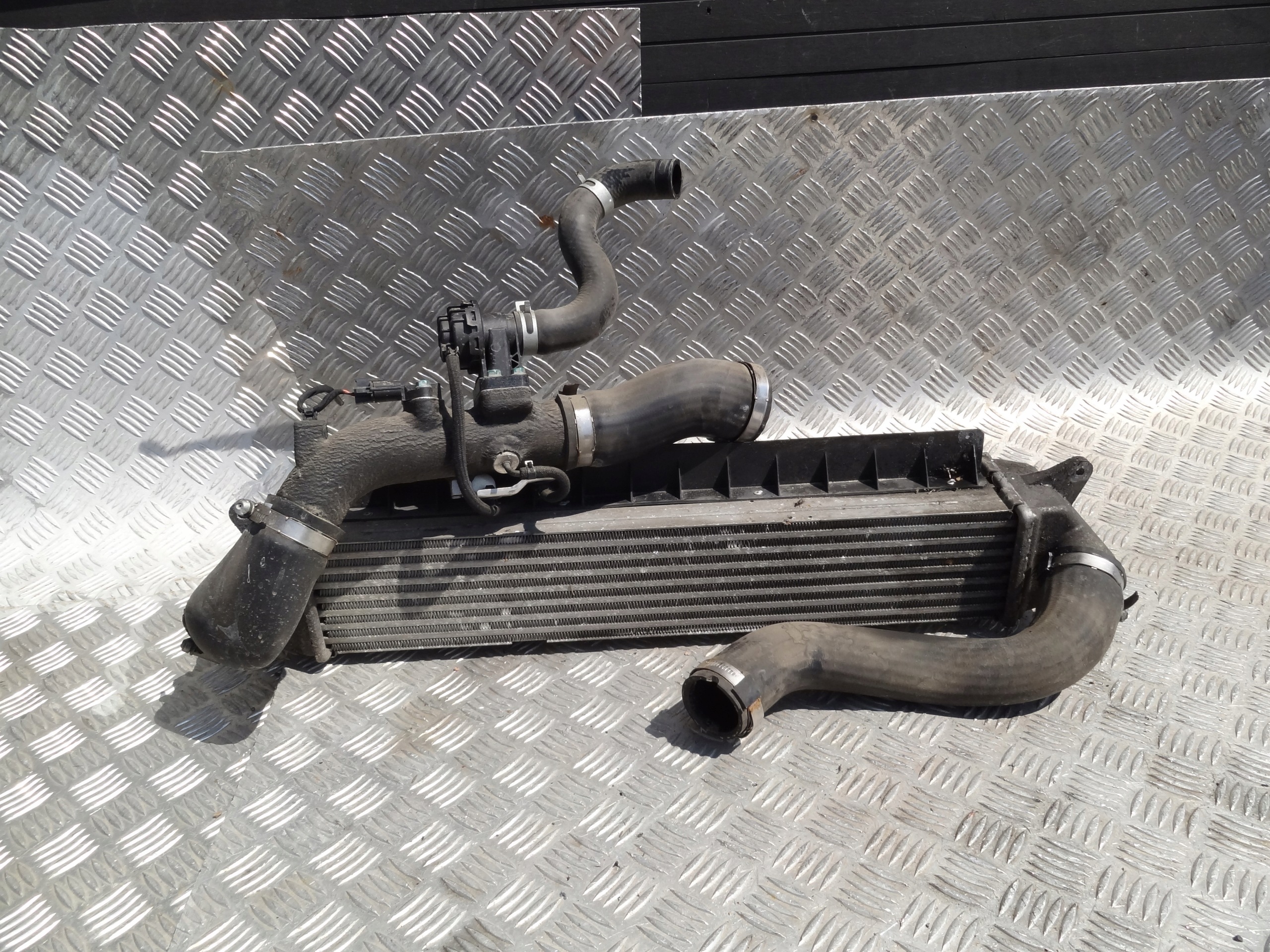 Radiateur Hyundai OE 28270-04560 (occasion) image 2