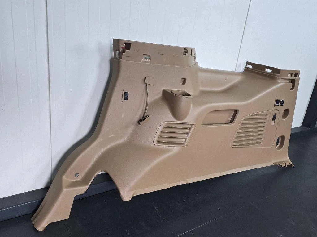 Garniture de coffre Cadillac Escalade 84154566 image 4