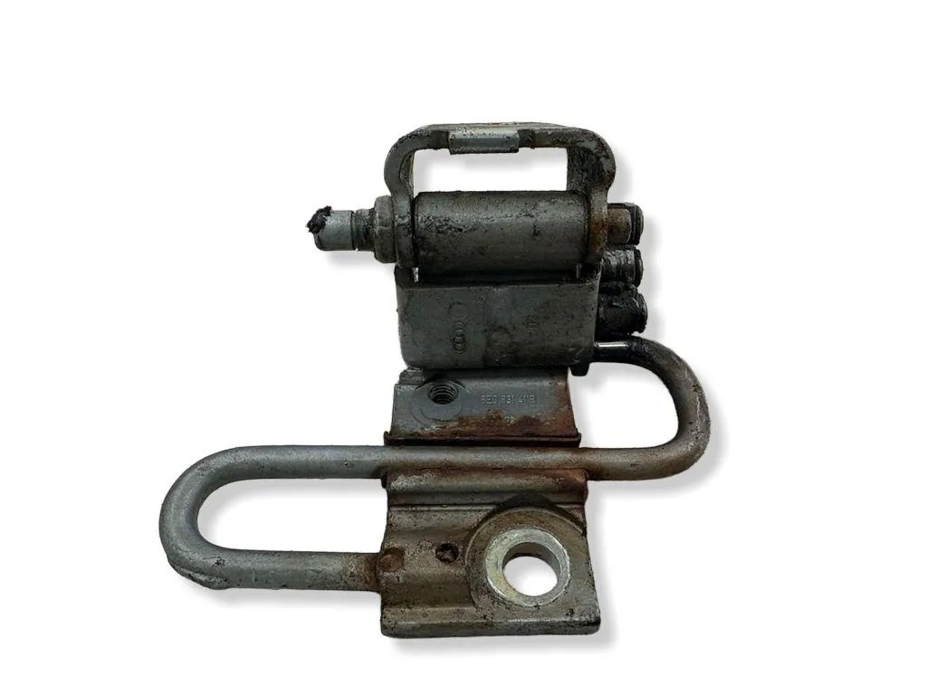 Höger gångjärn motorhuv AUDI A4 B6 8E0831411B