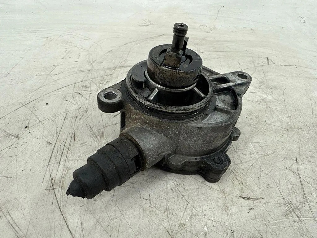 Vakuum pump Mercedes-Benz C AMG W203 image 3