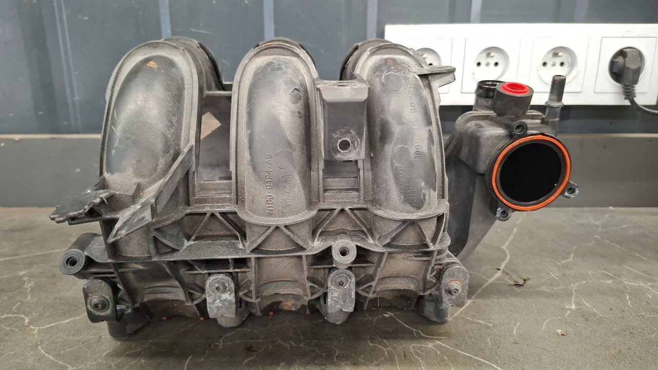 Collecteur d'admission Ford Fiesta MK8 1.1 Essence image 4