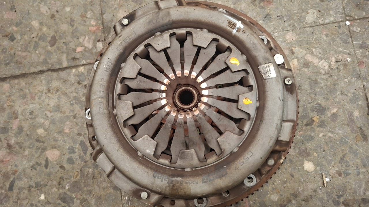 Kit embrayage Fiat Punto II 1.2 16V image 6