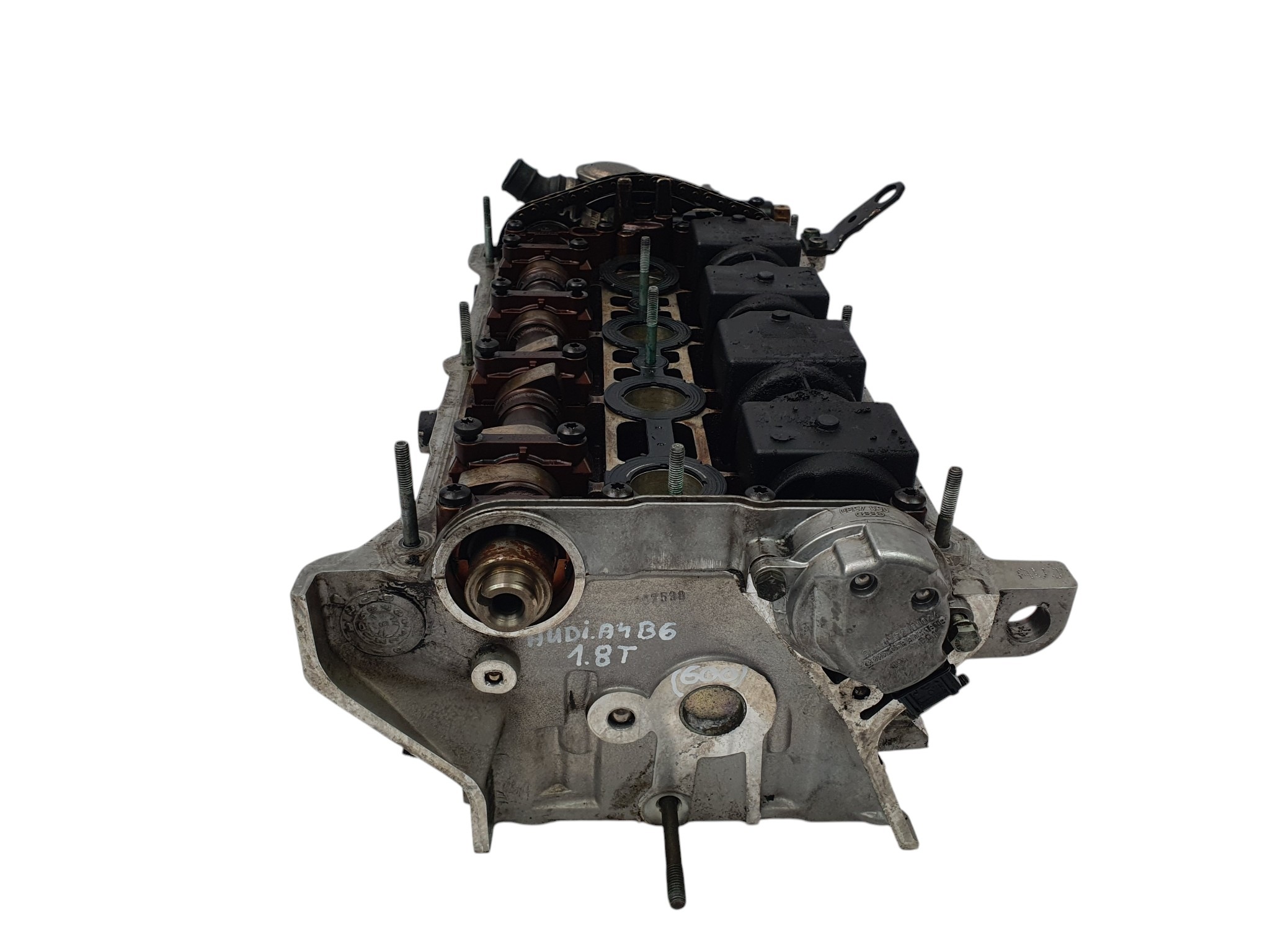 Moottorin kannen Audi A4 B6 A3 Passat B5 Golf Octavia 1.8T AVJ 058103373B