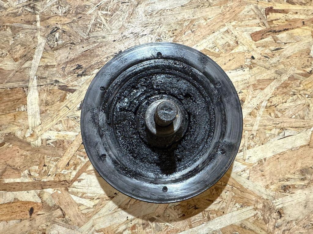 Polia do Virabrequim Dianteira Ford Focus 2001 OEM IS4068319AE image 4
