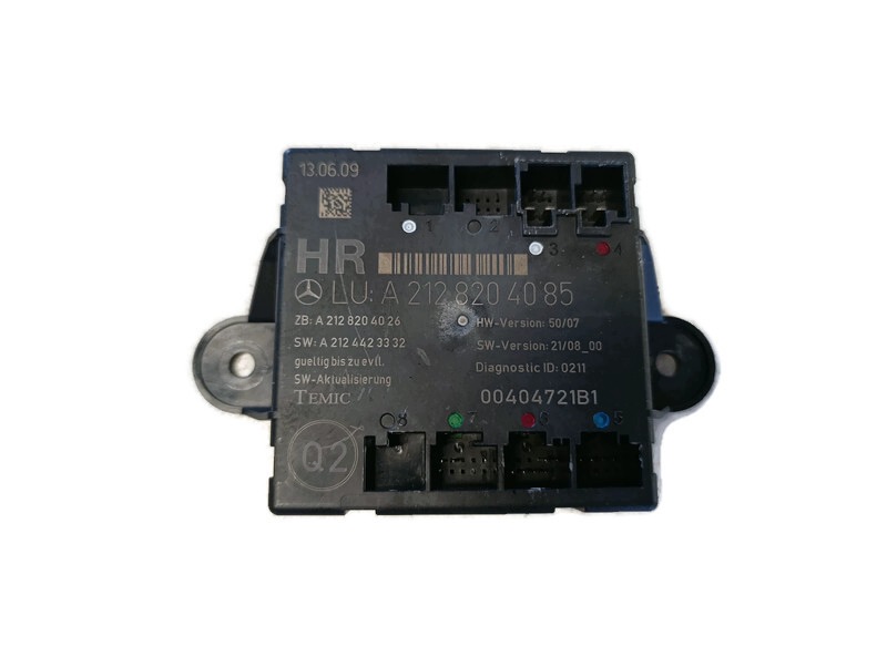 Mercedes C-W204 Ovain Ohjausyksikkö A2128204026