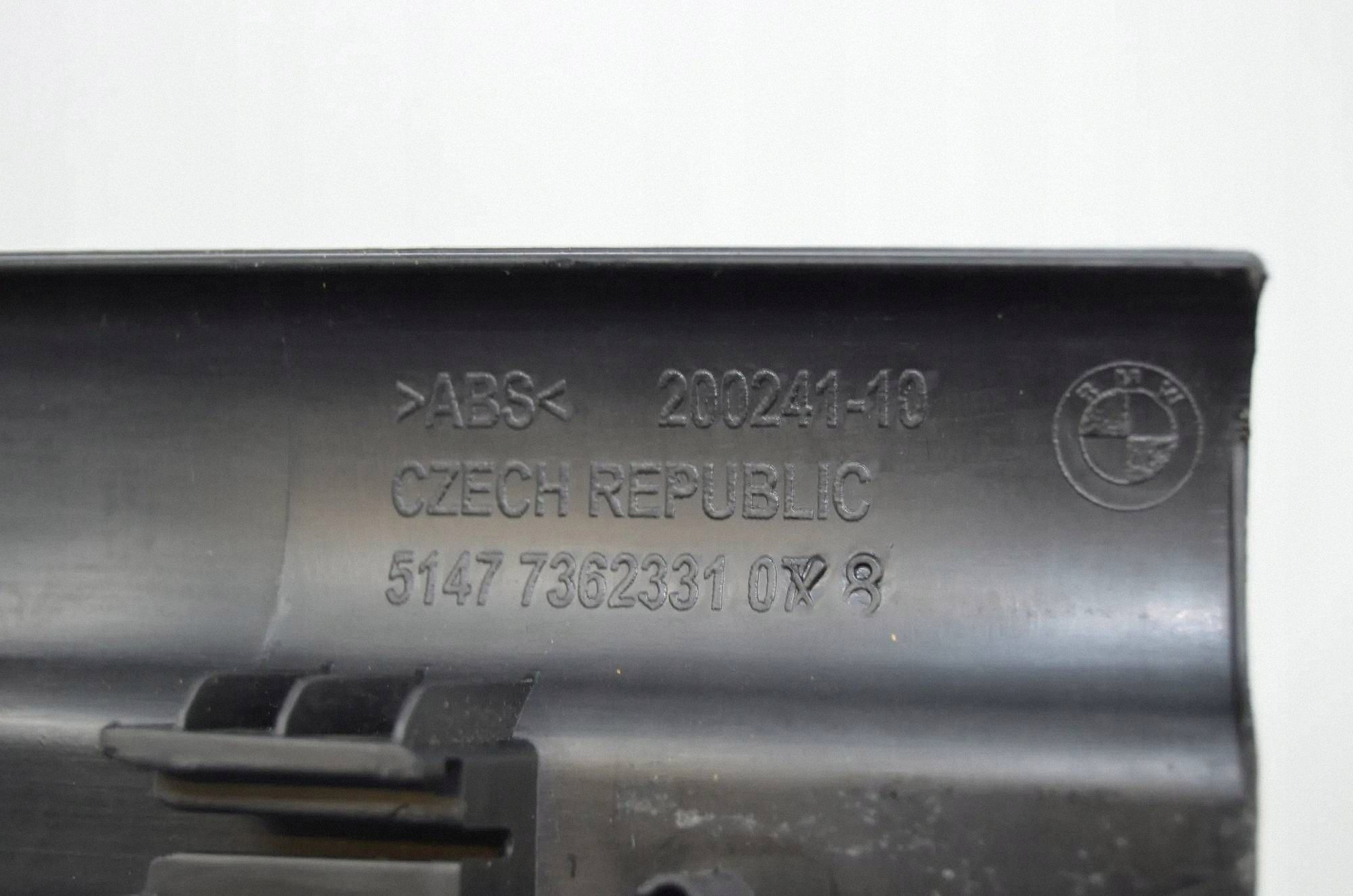 BMW 2 F46 Soleira Dianteira OEM 7298839 image 8