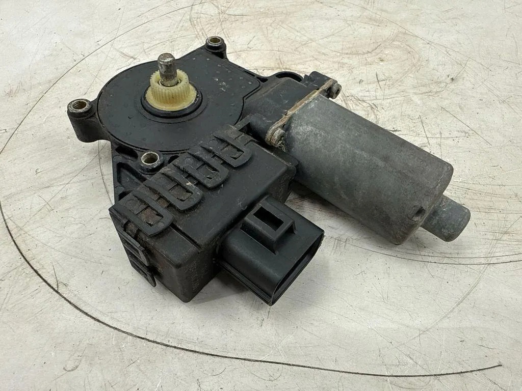 Moteur de vitre arrière gauche Jaguar X-Type image 5