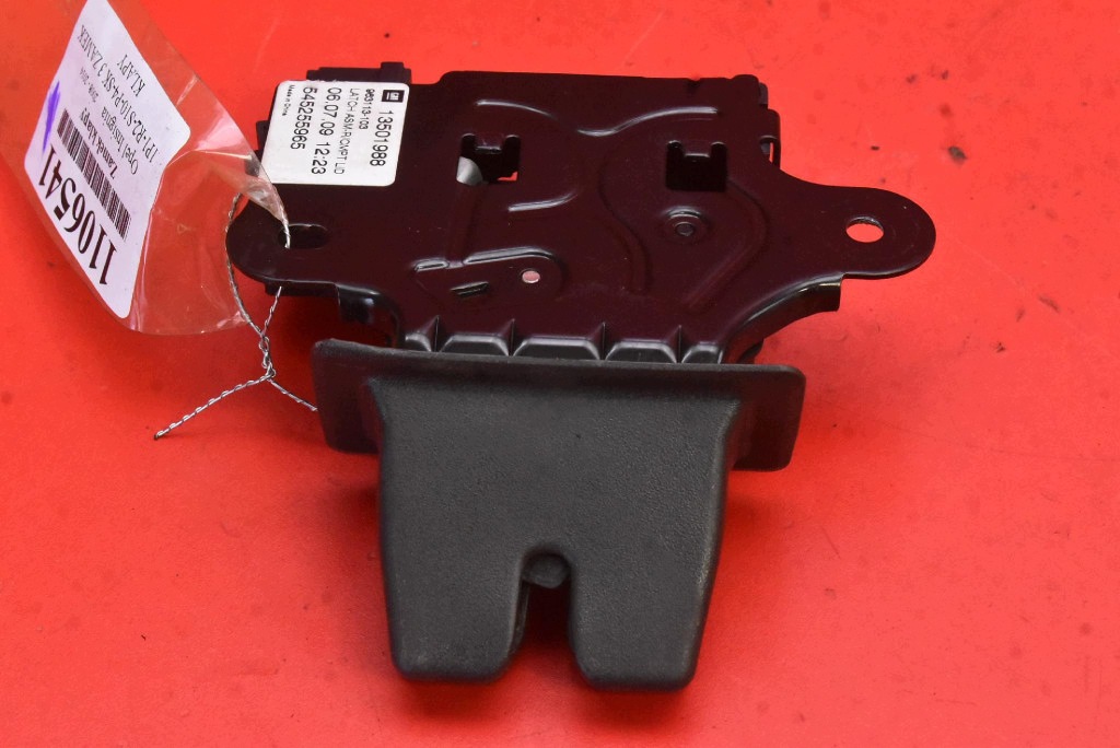 Cerradura de Maletero Opel Insignia A 08-14 image 2