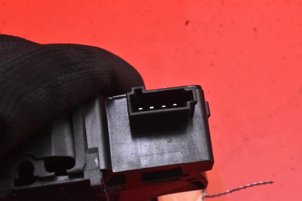 Cerradura de Maletero Opel Insignia A 08-14 image 6