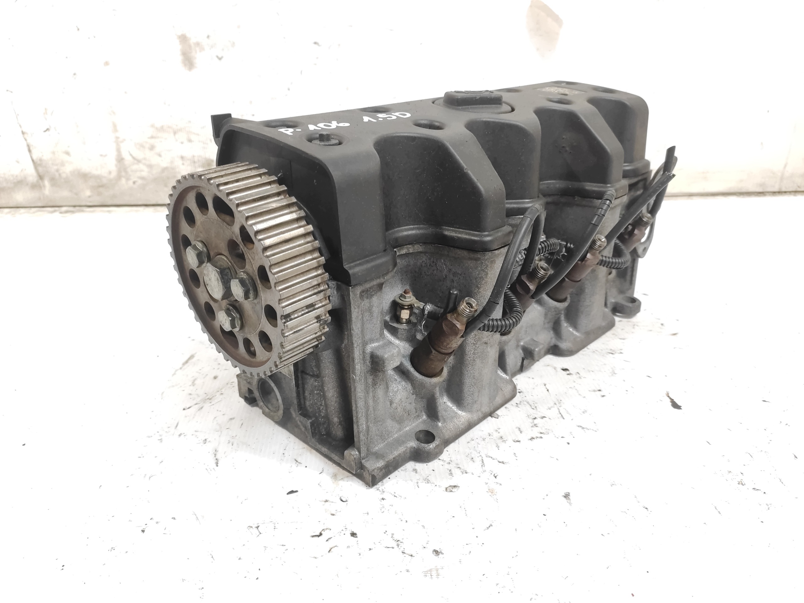 Zylinderkopf Einspritzpumpe Peugeot Citroen Nissan Rover 1.5 D image 2