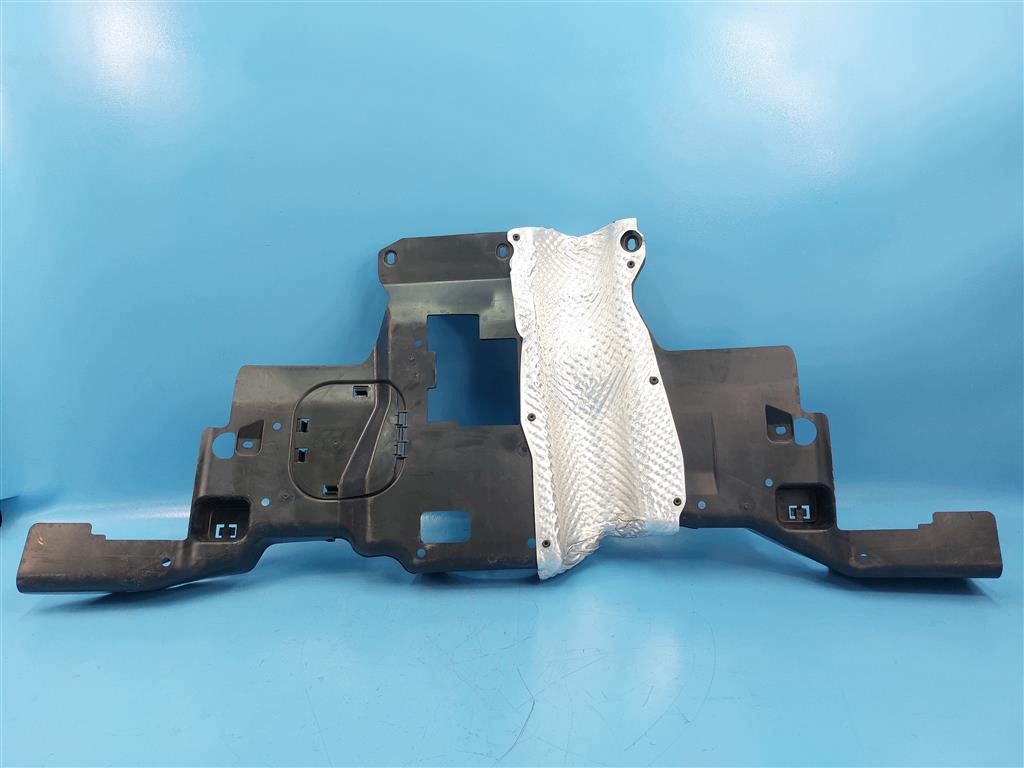 Protetor Chassi Traseiro Mercedes GLB X247 A2473523300 image 4