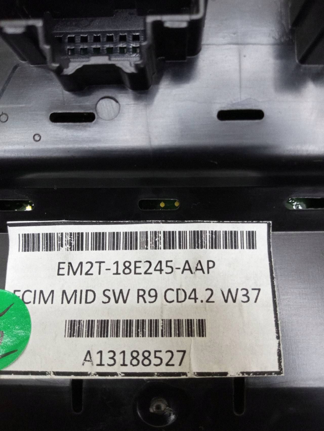 Controlador de climatizador Ford Galaxy 2017 EM2T18E245AAP image 4