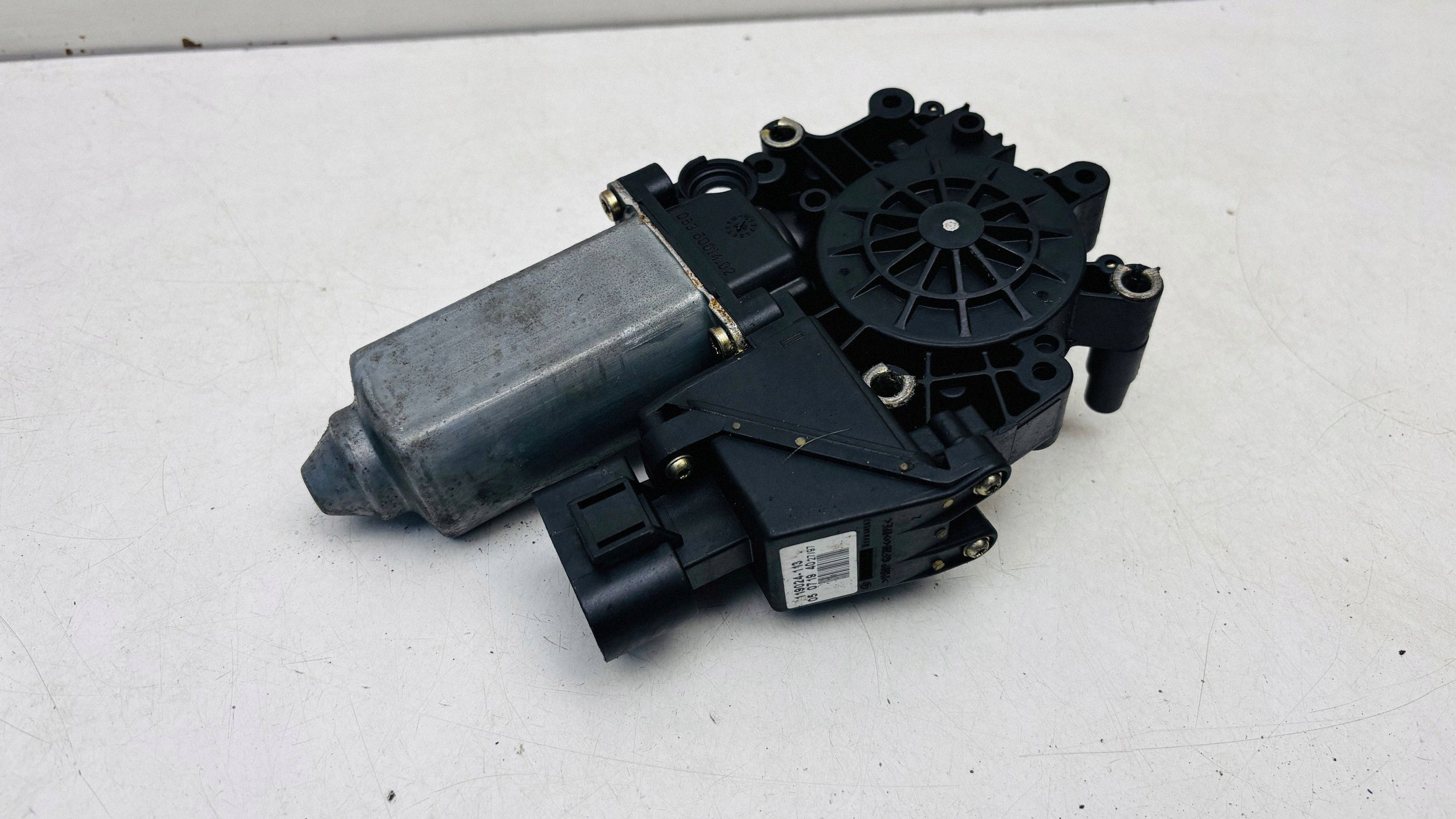 Used Audi Window Regulator OE 8L3959801