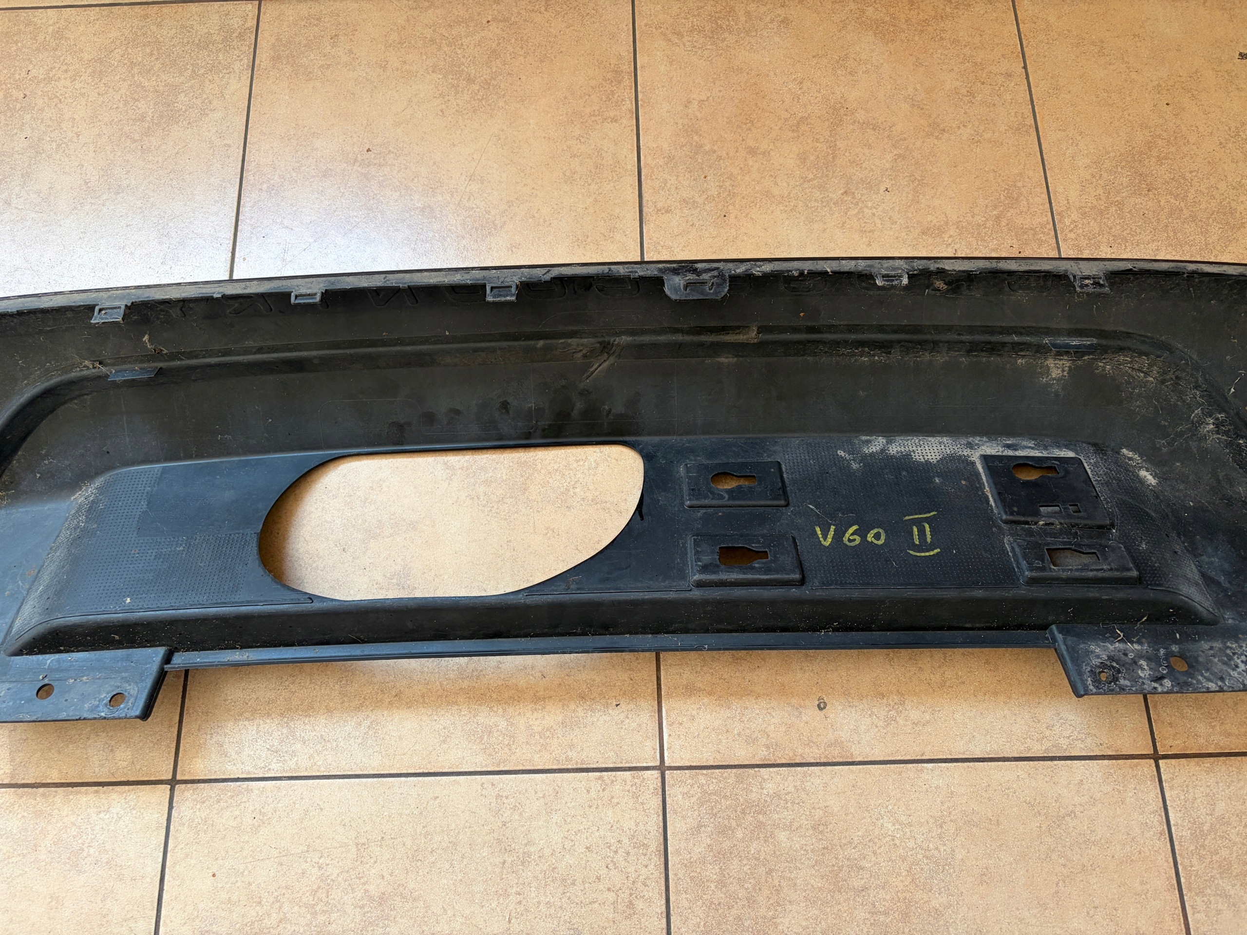 Volvo V60 II 2018- Rear Diffuser Spoiler 31455787 image 7