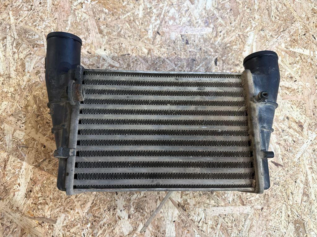 Intercooler Audi A6 C5 1.9 TDI 81kW 1998 OEM 1402007