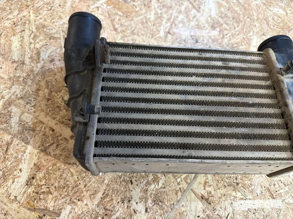 Audi A6 C5 Intercooler 1.9 TDI 81kW 1402007 image 5