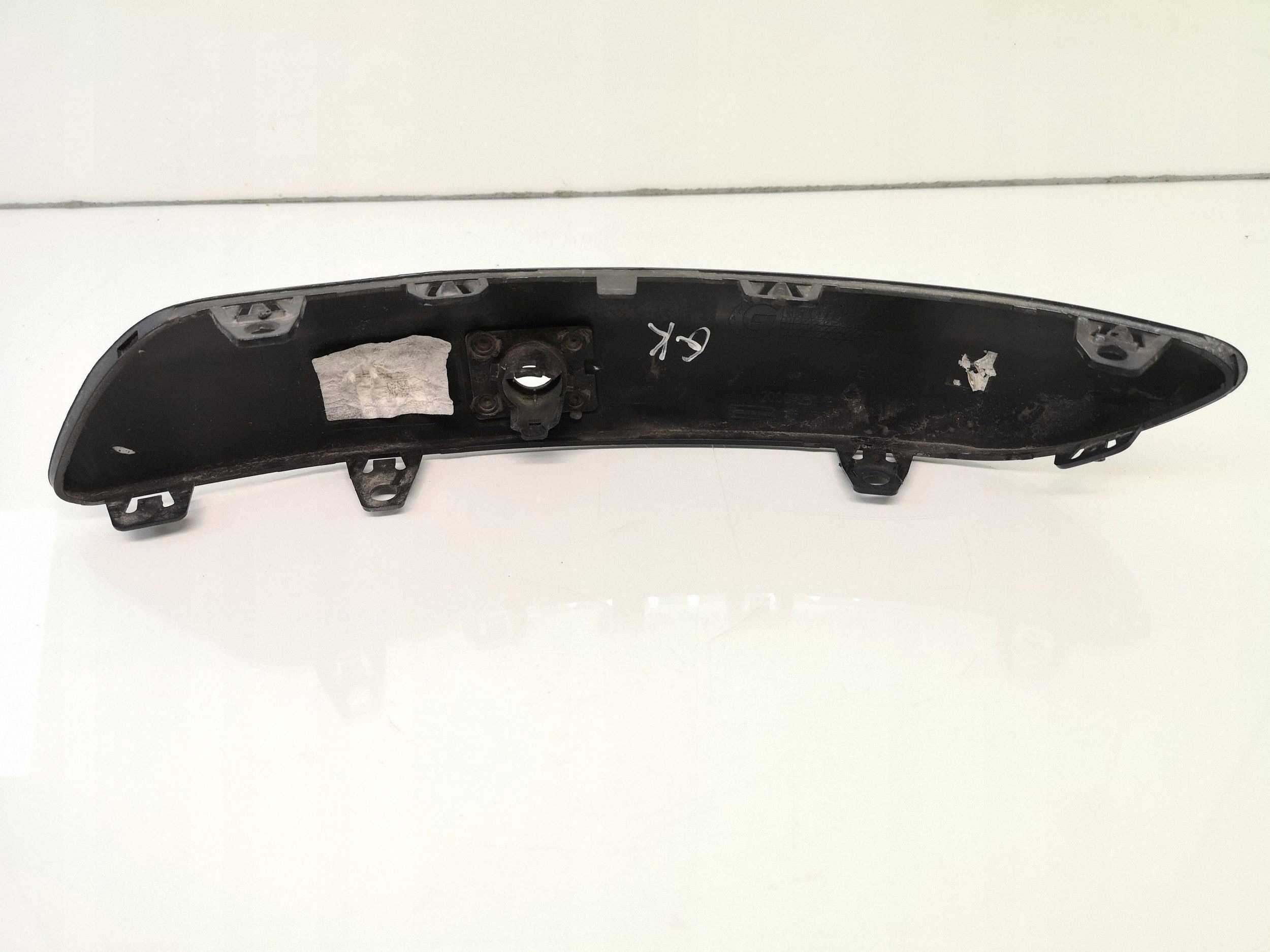 Peugeot Achterbumper Lijst OE 9680442877 L image 4